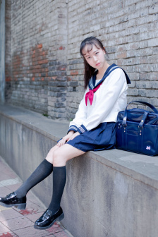 一家五口混乱的关系的原因